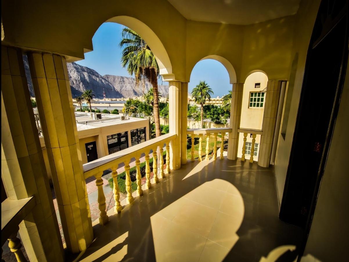 Khasab Hotel Exteriör bild